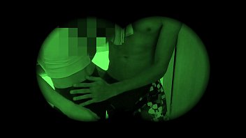 Роскошная брюнетка порется на секса порно кастинге